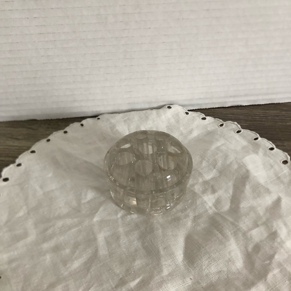 Vtg Manganese Glass Eight Hole Flower Frog